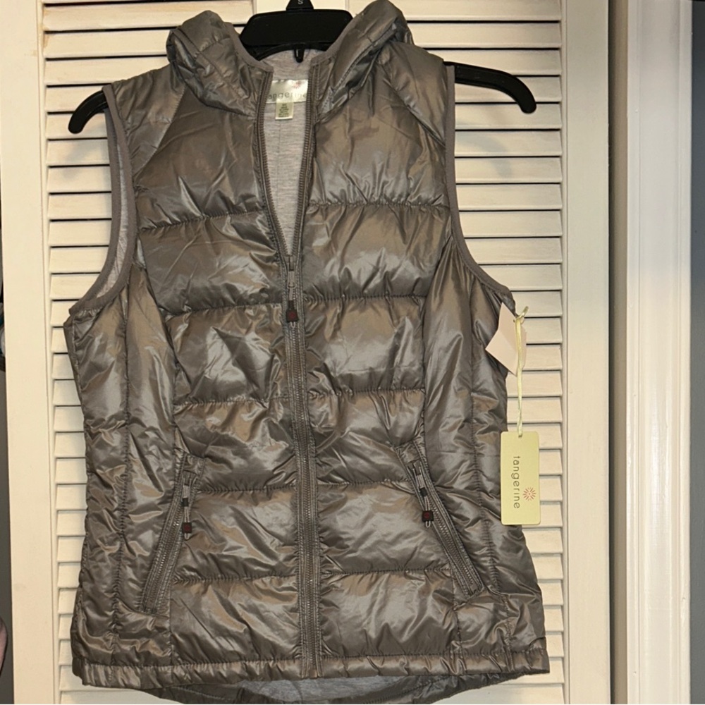 Women’s Puffer Vest with Hood